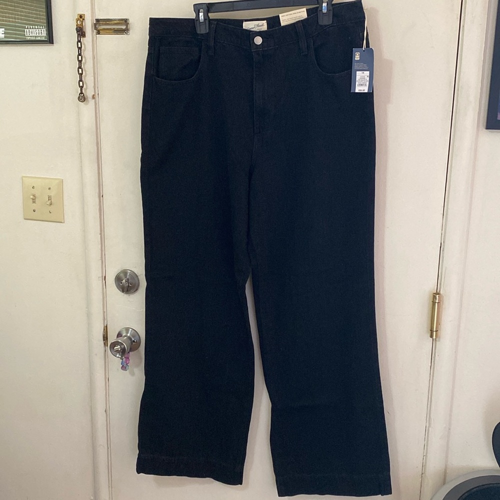 Universal thread jeans